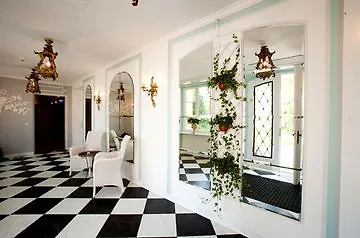 Hotel Chateau Schengen