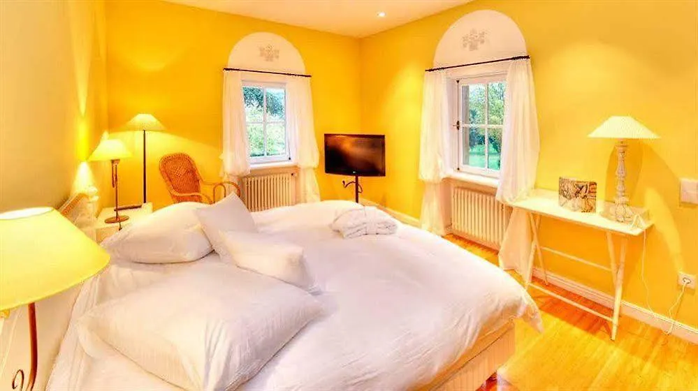Hotel Chateau Schengen 3*,  Luxembourg